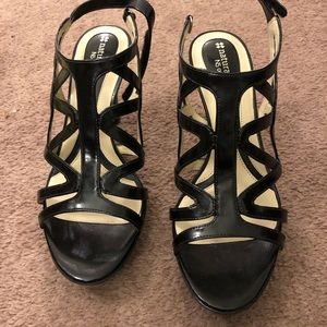 Naturalizer size 9w. New never worn.
